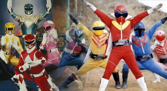 Power Ranger à gauche et Super Sentai à droit